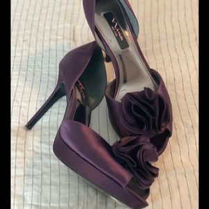Nina heels in Egglant